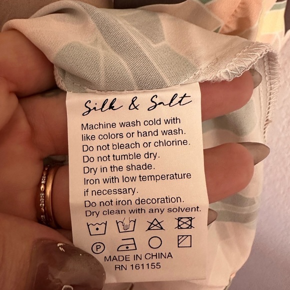 Silk & Salt Long Sleeve Geometric Print Maxi Dress Kaftan - Size Large NWT - Picture 6 of 7